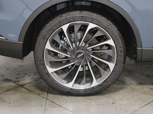 New 2026 Lincoln Aviator Reserve image 13