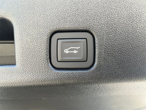 New 2026 GMC Acadia Elevation w/ Super Cruise Package image 38