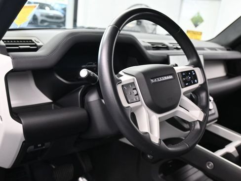 Used 2025 Land Rover Defender 110 S AWD/4WD image 15