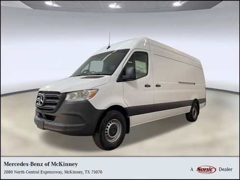 New 2025 Mercedes-Benz Sprinter 2500 image 1