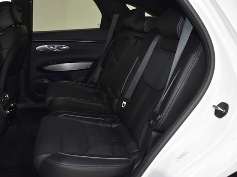 Used 2023 Genesis GV70 2.5T w/ Sport Prestige Package image 26