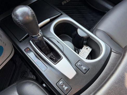 Used 2017 Acura RDX AWD image 14