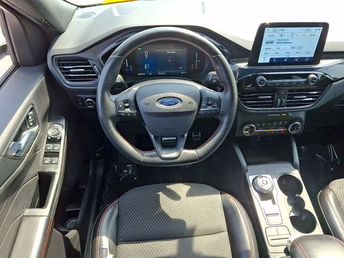 Used 2023 Ford Escape ST-Line Select AWD/4WD image 21