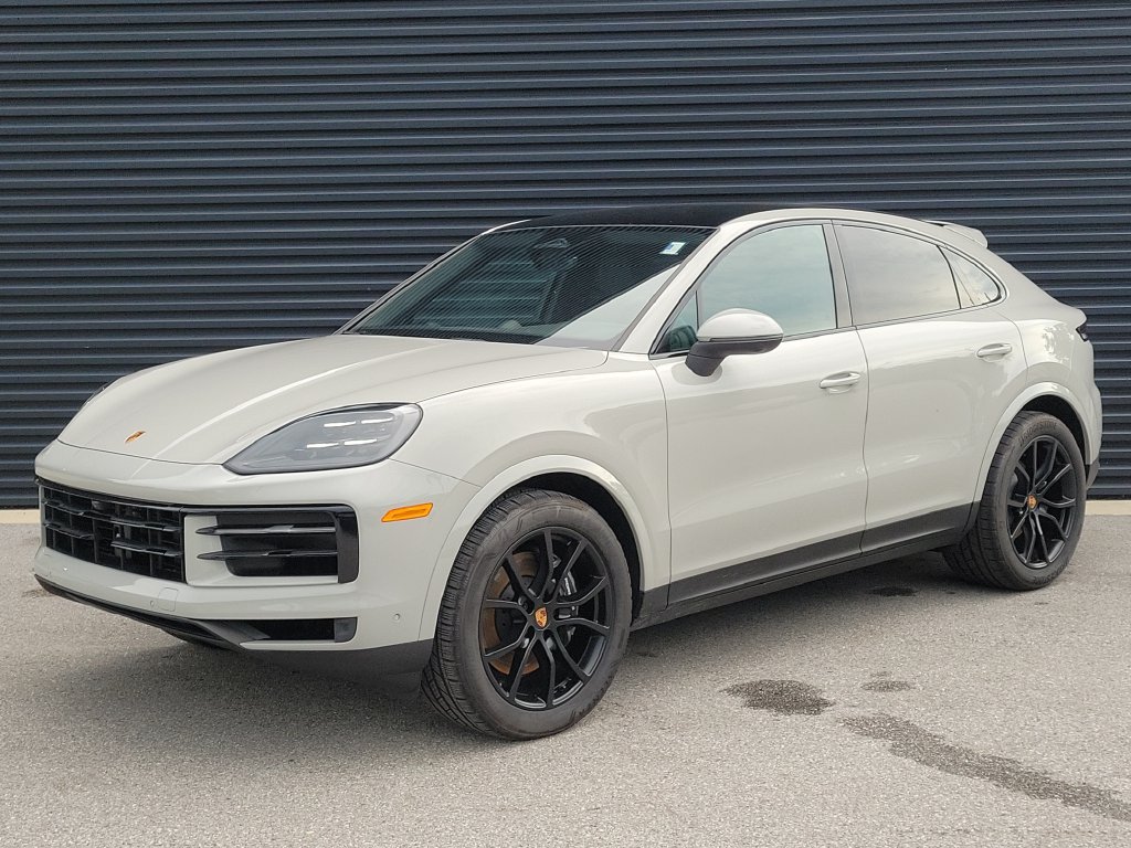 Certified 2026 Porsche Cayenne Coupe AWD/4WD image 1