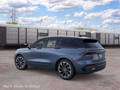 New 2026 Lincoln Nautilus Reserve AWD/4WD image 4