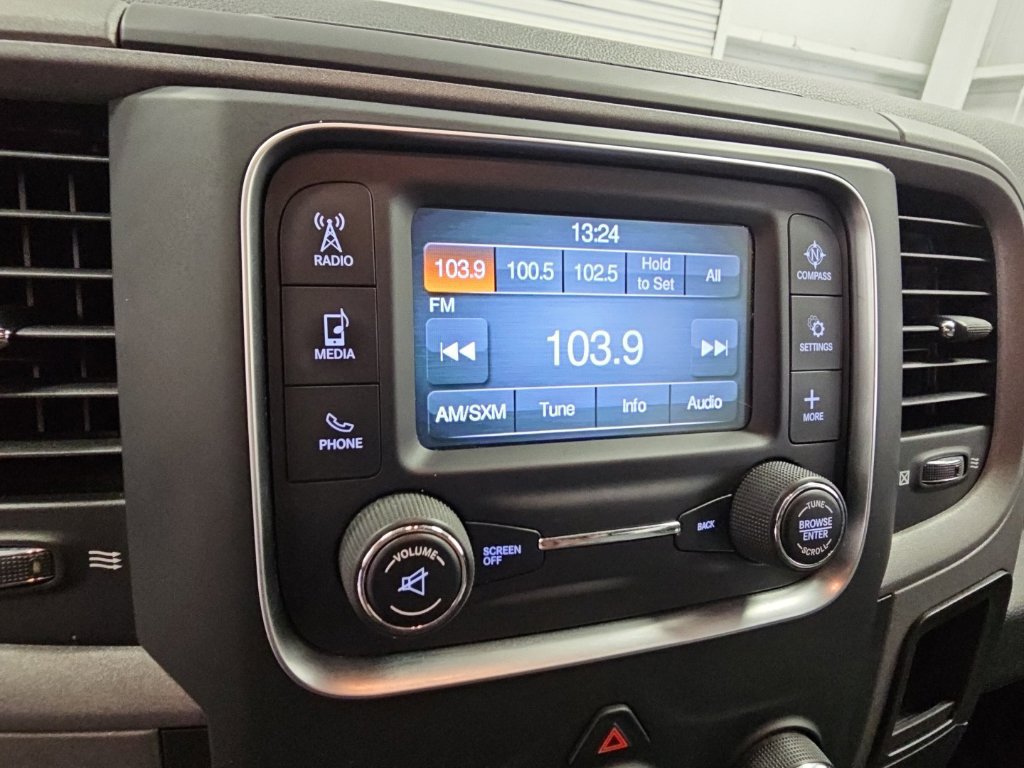 Used 2019 RAM 1500 Tradesman w/ Tradesman SXT Package AWD/4WD image 15