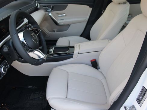 Certified 2026 Mercedes-Benz CLA 250 image 5