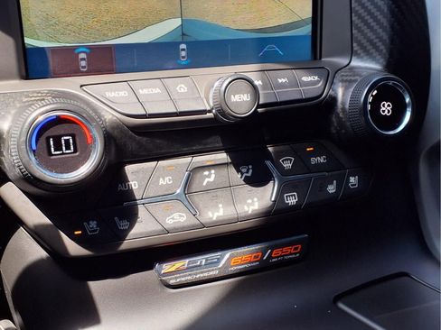 Used 2019 Chevrolet Corvette Z06 image 18