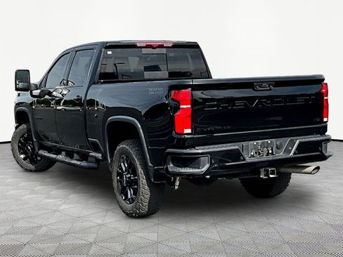 Used 2026 Chevrolet Silverado 2500 LTZ w/ Trail Boss Package AWD/4WD image 4