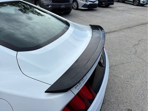 Used 2016 Ford Mustang GT Premium w/ Equipment Group 401A RWD image 16