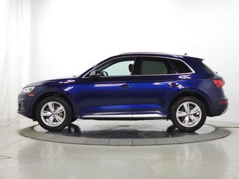 Used 2019 Audi Q5 2.0T Premium Plus w/ Premium Plus Package AWD/4WD image 4