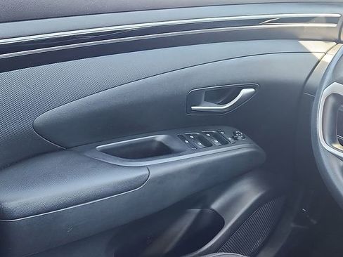 Certified 2022 Hyundai Tucson SEL AWD/4WD image 11
