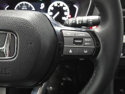 Used 2025 Honda Pilot EX-L image 21