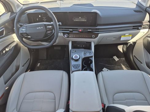 New 2026 Kia Sportage SX Prestige image 13