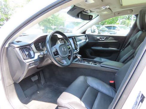 Used 2020 Volvo V60 T5 Cross Country w/ Protection Package Premier AWD/4WD image 2