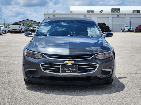 Used 2016 Chevrolet Malibu LT image 3