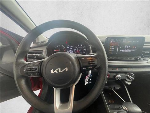 Used 2022 Kia Rio S image 14