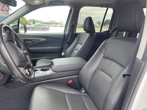 Used 2025 Honda Ridgeline RTL image 8