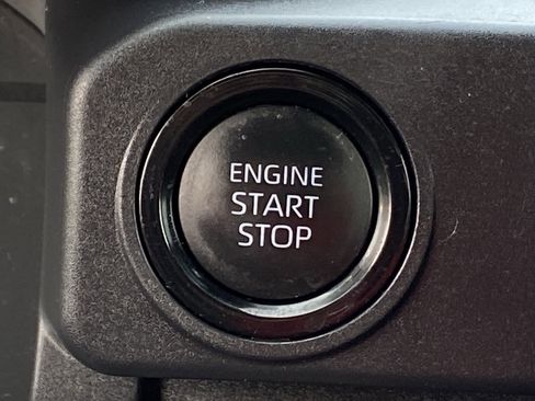 Certified 2024 Toyota Tacoma SR5 image 25