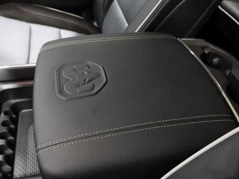 New 2026 RAM 1500 Laramie AWD/4WD image 23