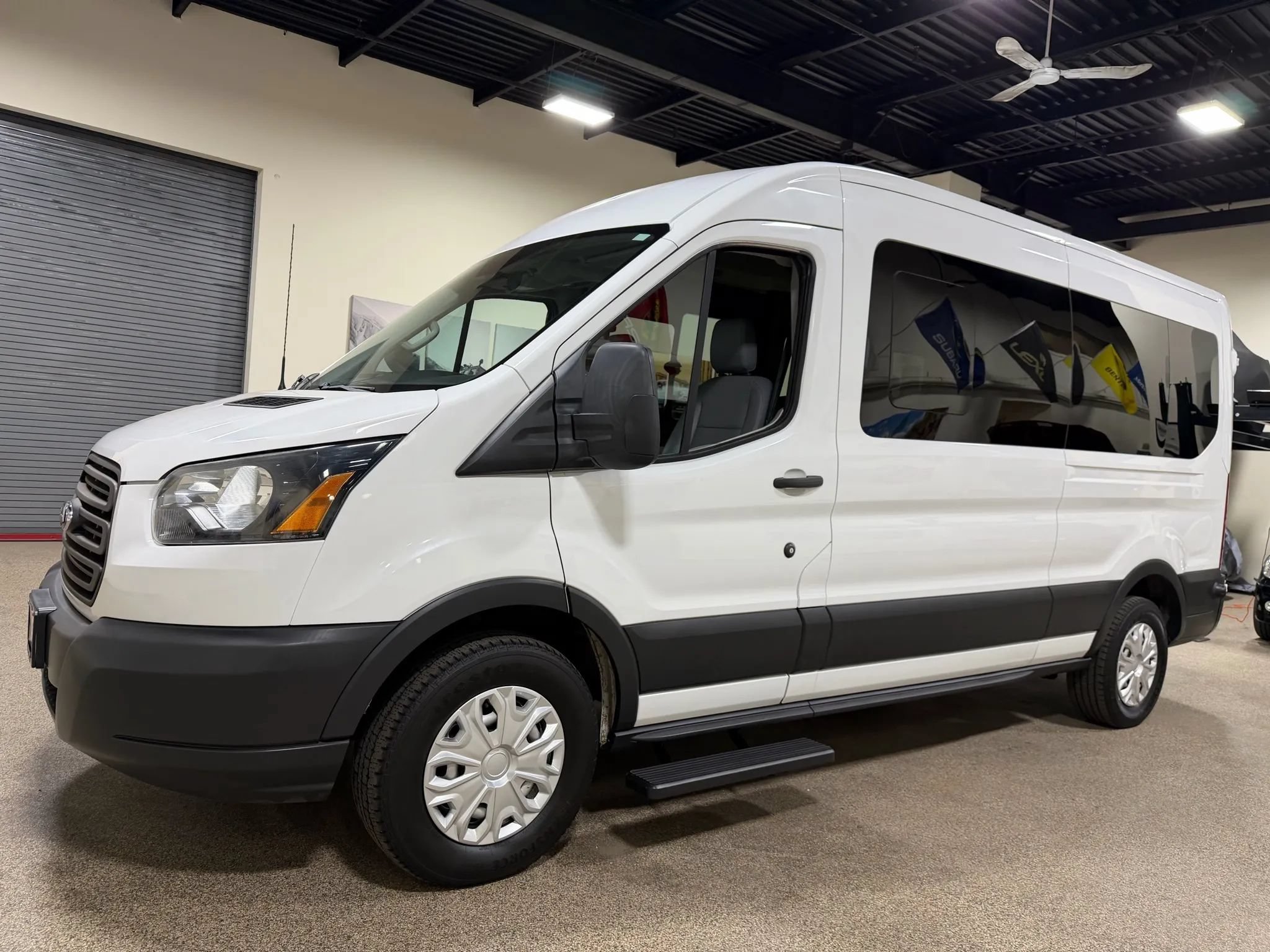Used 2015 Ford Transit 250 148 Medium Roof RWD image 11
