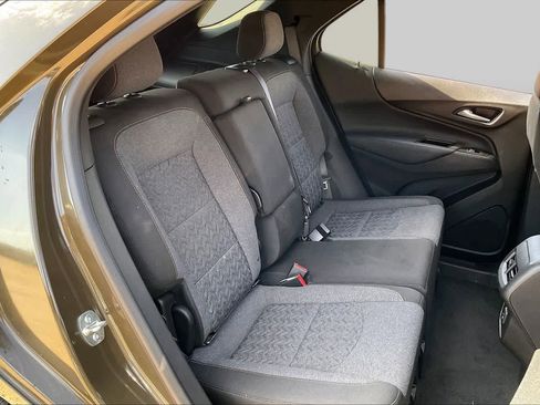 Certified 2024 Chevrolet Equinox LT FWD image 19
