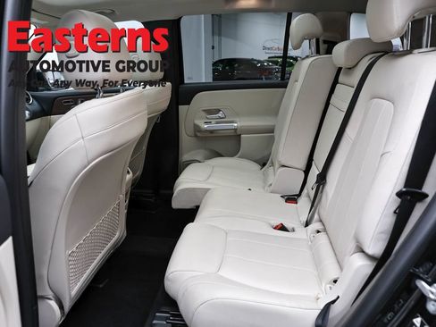 Used 2020 Mercedes-Benz GLB 250 4MATIC image 22