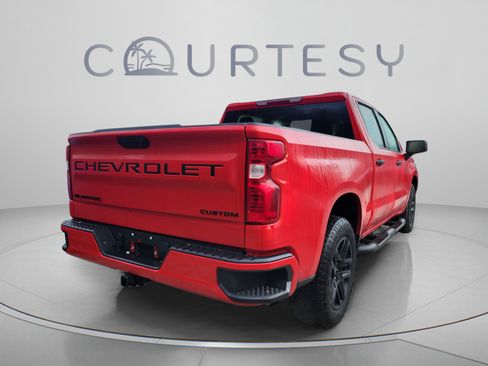 Used 2024 Chevrolet Silverado 1500 Custom w/ Turbomax Blackout Package RWD image 3