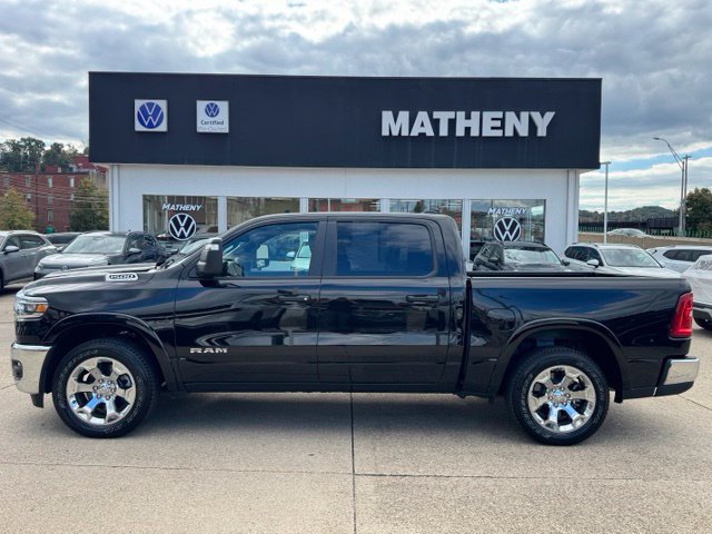 Used 2026 RAM 1500 Big Horn AWD/4WD image 2