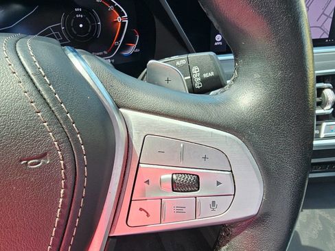 Used 2021 BMW X7 xDrive40i w/ Premium Package image 22