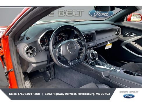 Used 2023 Chevrolet Camaro LT RWD image 12