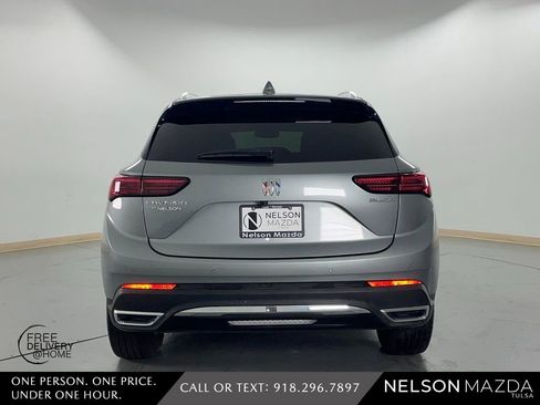 Used 2024 Buick Envision Preferred image 7
