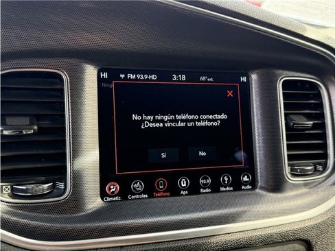 Used 2018 Dodge Charger R/T image 43