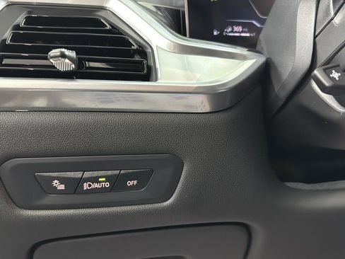 Used 2024 BMW X5 xDrive50e w/ M Sport Package image 18