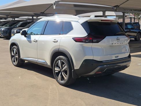 Used 2023 Nissan Rogue SL w/ SL Premium Package FWD image 5