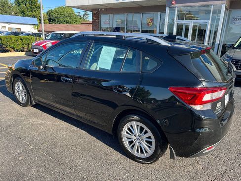 Used 2018 Subaru Impreza 2.0i Premium w/ Eyesight & BSD & Rcta AWD/4WD image 12