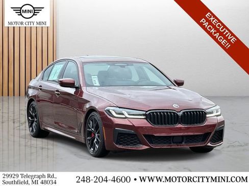 Used 2023 BMW M550i xDrive w/ Executive Package AWD/4WD image 1