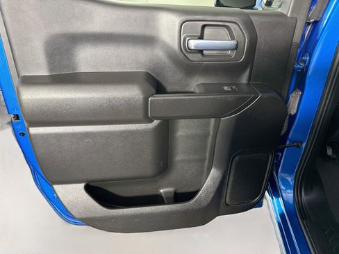 Used 2022 Chevrolet Silverado 1500 Custom RWD image 24