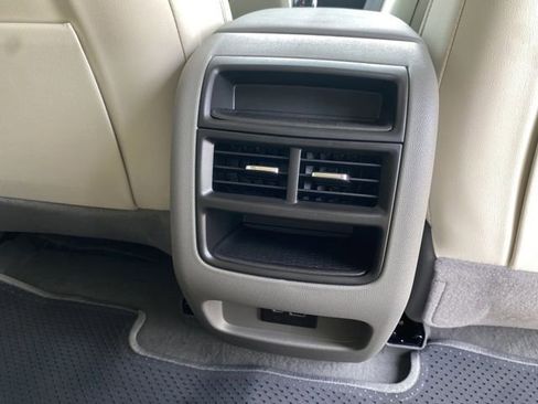 New 2025 Cadillac XT5 Premium Luxury image 28