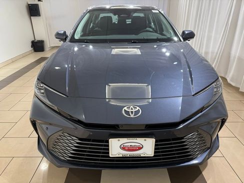 New 2026 Toyota Camry XLE AWD/4WD image 8
