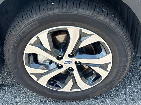 Used 2020 Subaru Outback Touring w/ Popular Package #2 AWD/4WD image 12