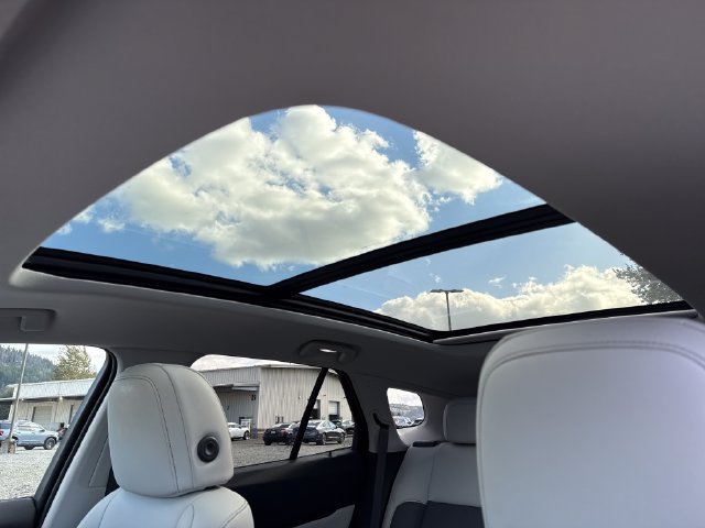 Certified 2025 Honda Prologue Touring image 30