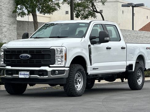 New 2026 Ford F250 XL w/ XL Off-Road Package image 8
