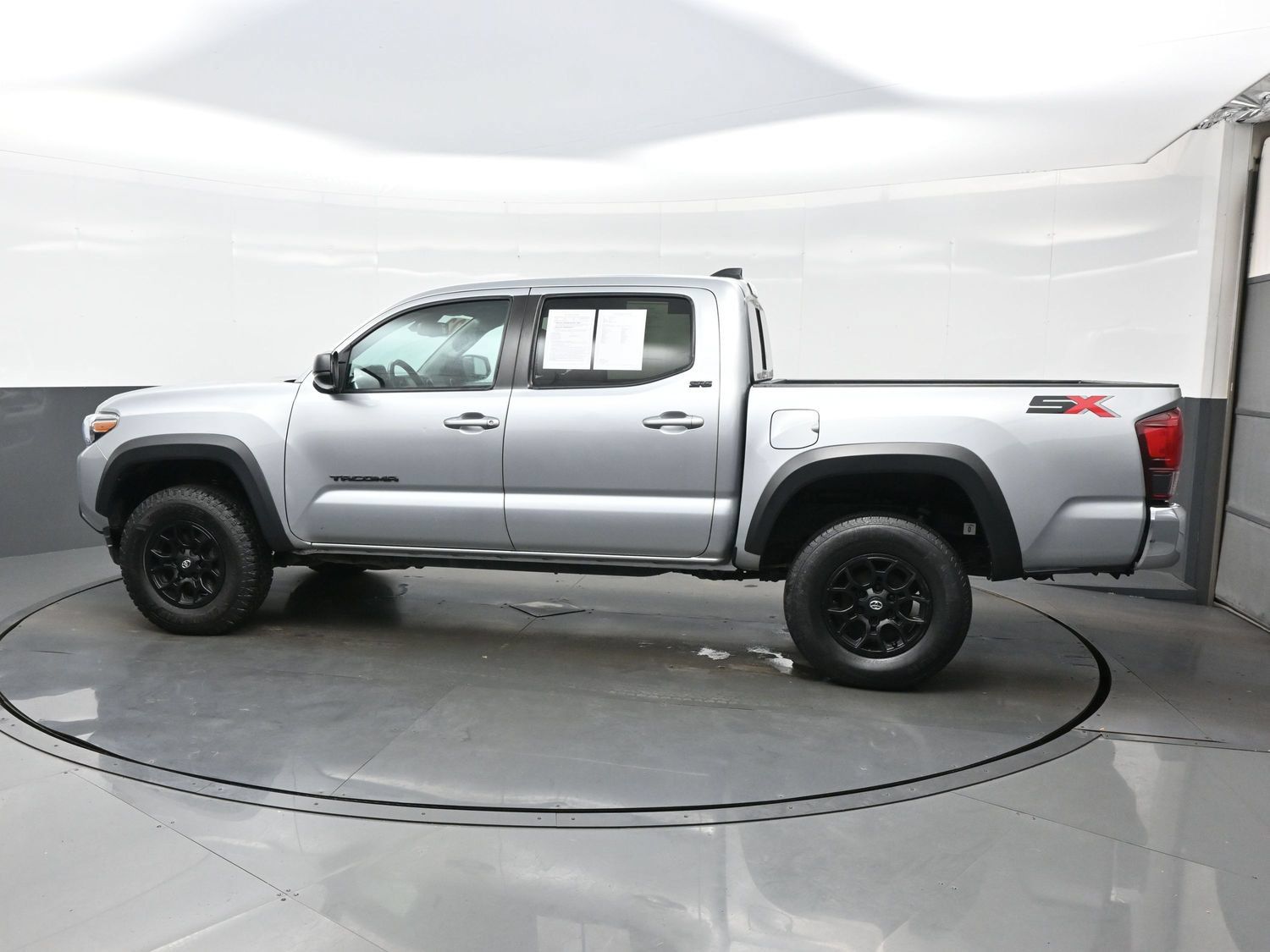 Used 2023 Toyota Tacoma SR5 w/ SX Package RWD image 3