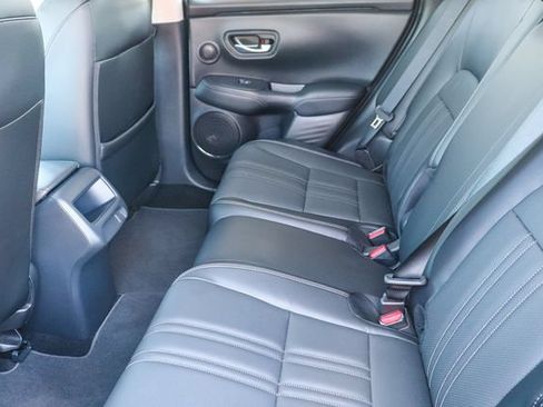 Used 2025 Honda HR-V EX-L image 19