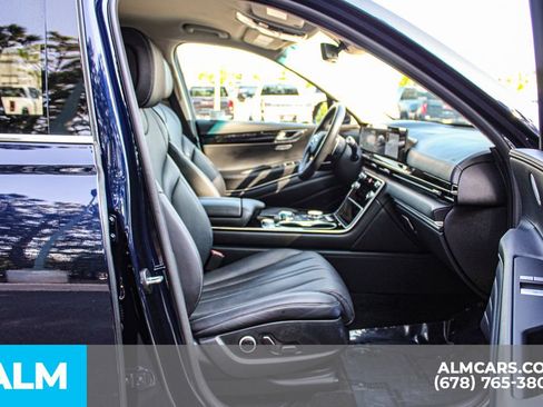 Used 2025 Genesis GV80 2.5T Standard AWD/4WD image 20