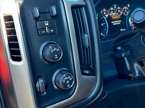 Used 2019 GMC Sierra 3500 Denali w/ Duramax Plus Package image 29