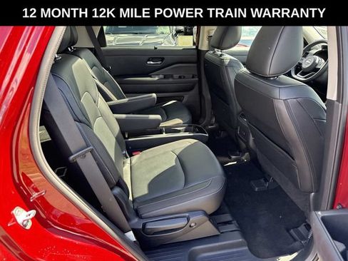 Used 2023 Nissan Pathfinder SL w/ SL Premium Package AWD/4WD image 11