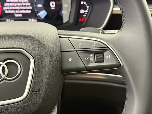 New 2025 Audi Q3 2.0T Premium image 26