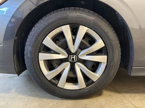Certified 2024 Honda Civic LX image 11